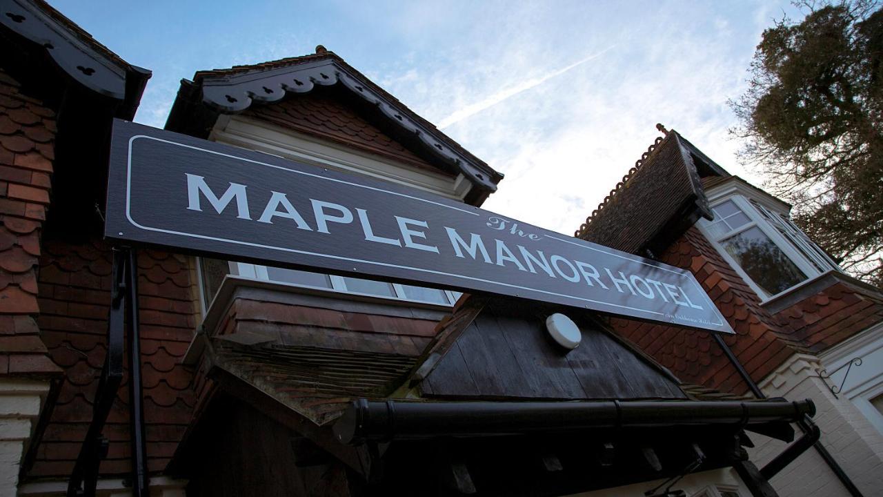 The Maple Manor Hotel Crawley  Bagian luar foto